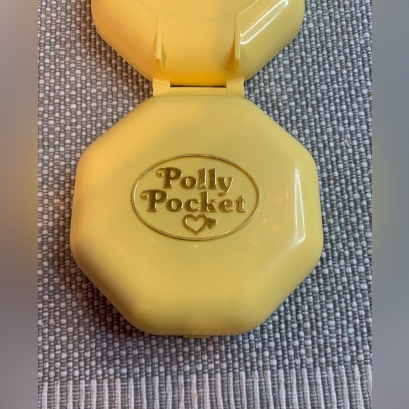 1990 Polly Pocket Vintage Polly’s Hair Salon, Bluebird - Picture 3 of 12